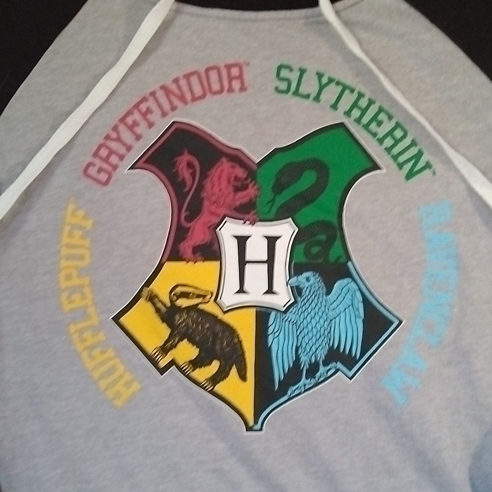 Harry Potter Hogwarts Crest Sweatshirt - Black and Gray - M Kid/XS Women - Picture 2 of 4